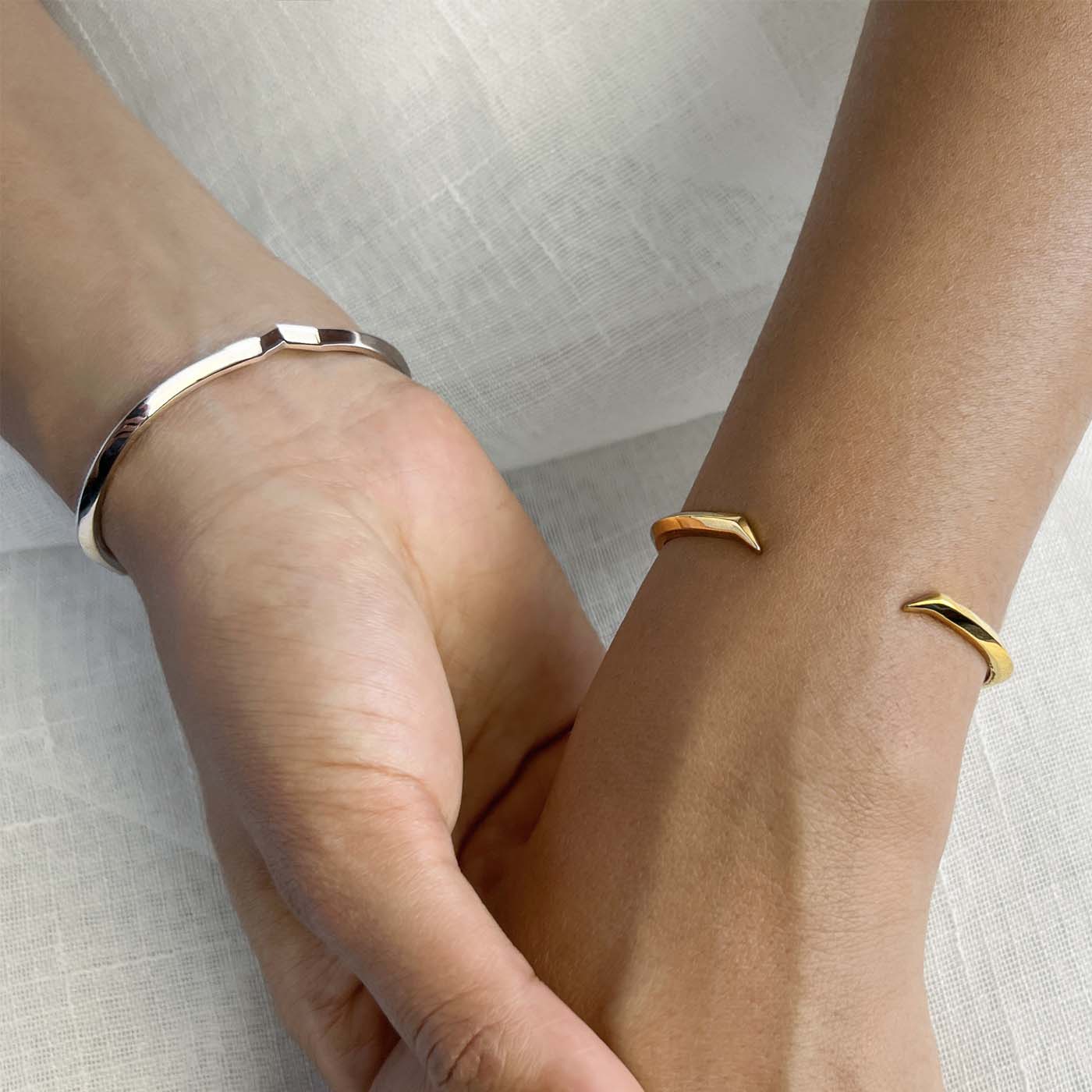 Fang Bangle in Yellow Gold Vermeil